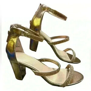 BAMBOO Women’s Gold Open Toe Chunky Heel Sandals (Size 7) | Pre-loved